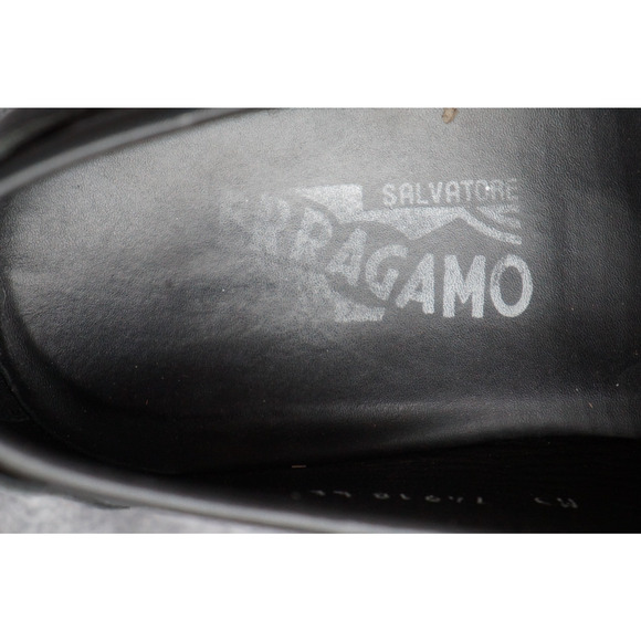 Salvatore Ferragamo David Gancini bit loafers Black Leather Loafers Size 9.5 main image 6